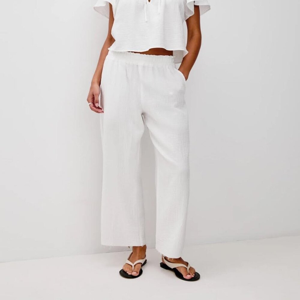 Rails Leon Crop White Gauze Cotton Smocked Waist Band